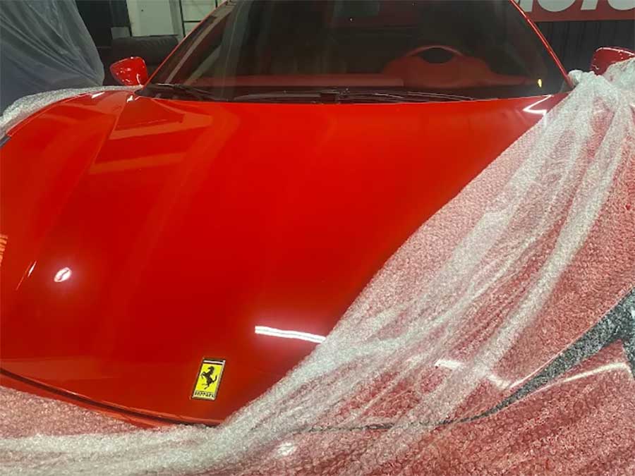 Ferrari na oficina Regional Sul
